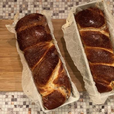 Reteta video: Cozonac framantat la masina de facut paine