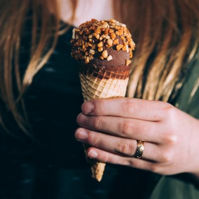 Cat inseamna o portie normala din gustarea ta preferata: Cantitatile sanatoase pe care le poti manca fara griji