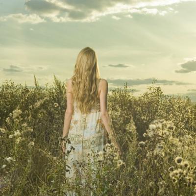  Nu sunt singura. Nu sunt luata. Doar astept barbatul care sa merite inima mea