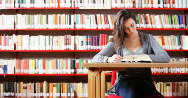 Ce sa porti la scoala intr-o zi ploioasa