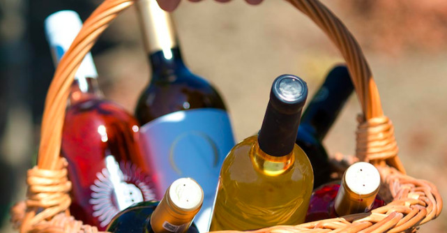 Ce au în comun cu România Francis Ford Coppola, Château Canon la Gaffeliere, Château Pavie Macquin, Château Prieure-Lichine? 