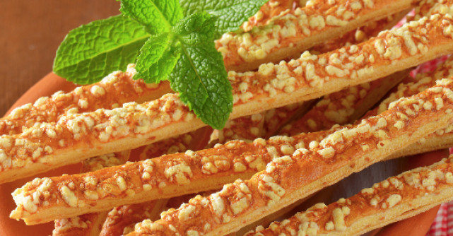 Saleuri cu cascaval, gustarile copilariei tale