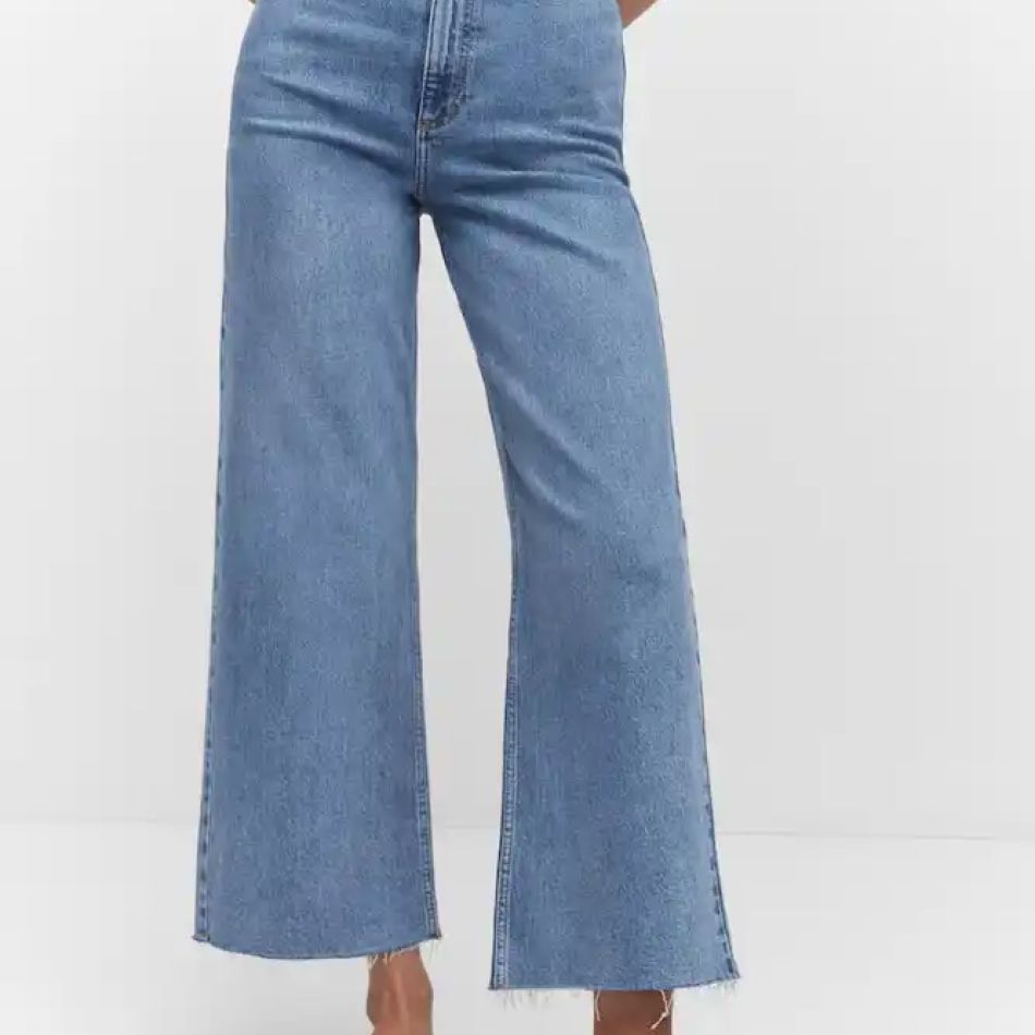 Trenduri de blugi 2024: 20 de modele de jeans