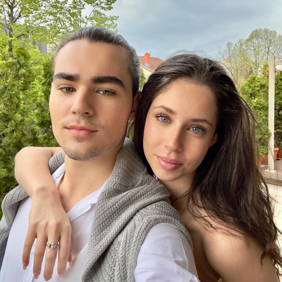 Violeta Bănică, adevărul despre iubitul mamei sale. Cum se înțelege adolescenta cu Adrian Brâncoveanu?