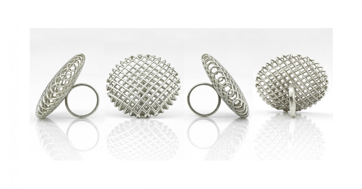 Poza 1 din 6 i{n}stance