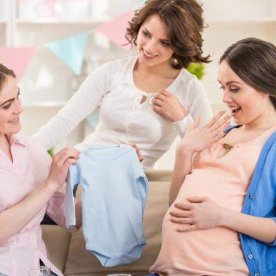 Regulile de bune maniere când interacționăm cu femeia însărcinată