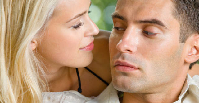 50 de motive pentru care NU trebuia sa te indragostesti de el 