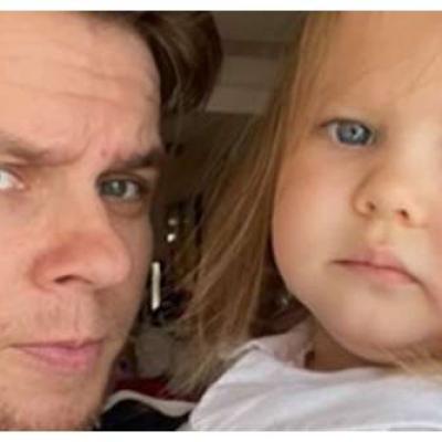 Codin Maticiuc a devenit tată de fetiță, pentru a doua oară. Imaginea emoționantă din sala de nașteri