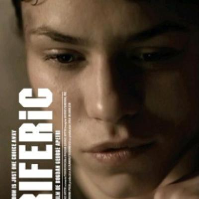 Premiera: Periferic, lansat simultan in cinematografe si online