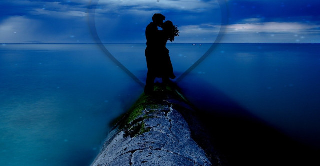 15 poziții de sex pentru o lună a iubirii plină de pasiune