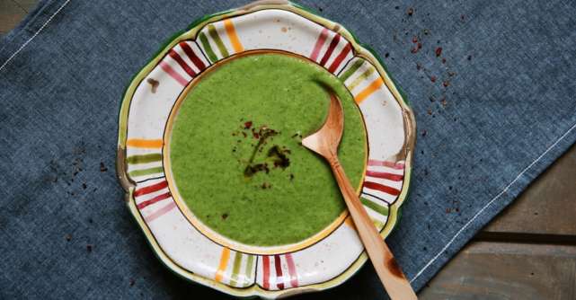 Supa verde detoxifianta - portia ta de multivitamine!