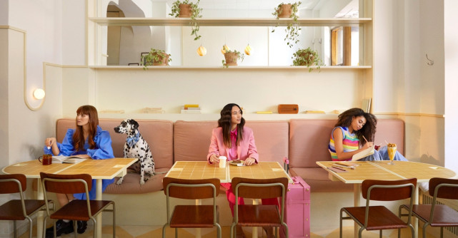 Tendinte in styling alaturi de Beauty Bags 2022