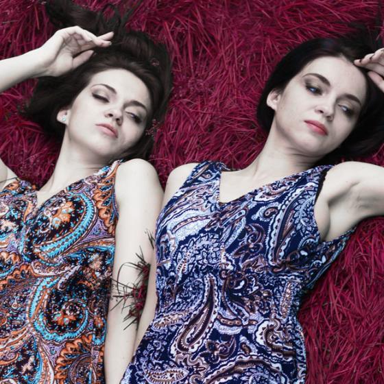 Rochia cu motive retro - must-have pentru stilul Boho