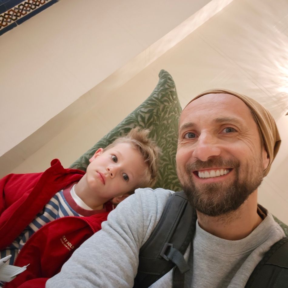 Vlogger olandez, nemulțumit după o masă la restaurantul lui Dani Oțil. Ce l-a făcut să lase o recenzie usturătoare