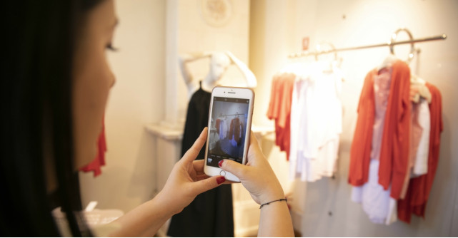 Noua colecție Stefanel, lansată în stil italian la București, de la balconul romantic din Piața Romană