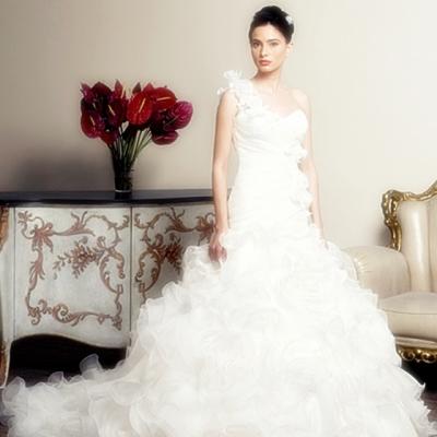 15 Rochii de Mireasa cu Trena 