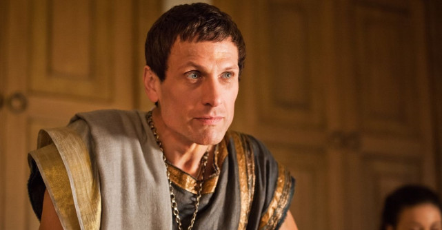 Un actor din serialul Lord of The Rings: Rings of Power și Spartacus vine la Comic Con în București