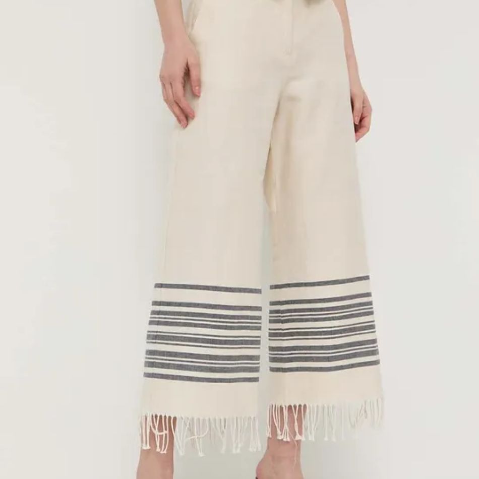 Eleganță și stil la birou: 20 de perechi de pantaloni