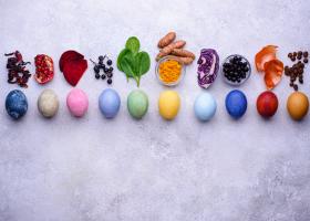 Cum să vopsești ouăle de Paște în mod natural: Tehnici simple și eficiente