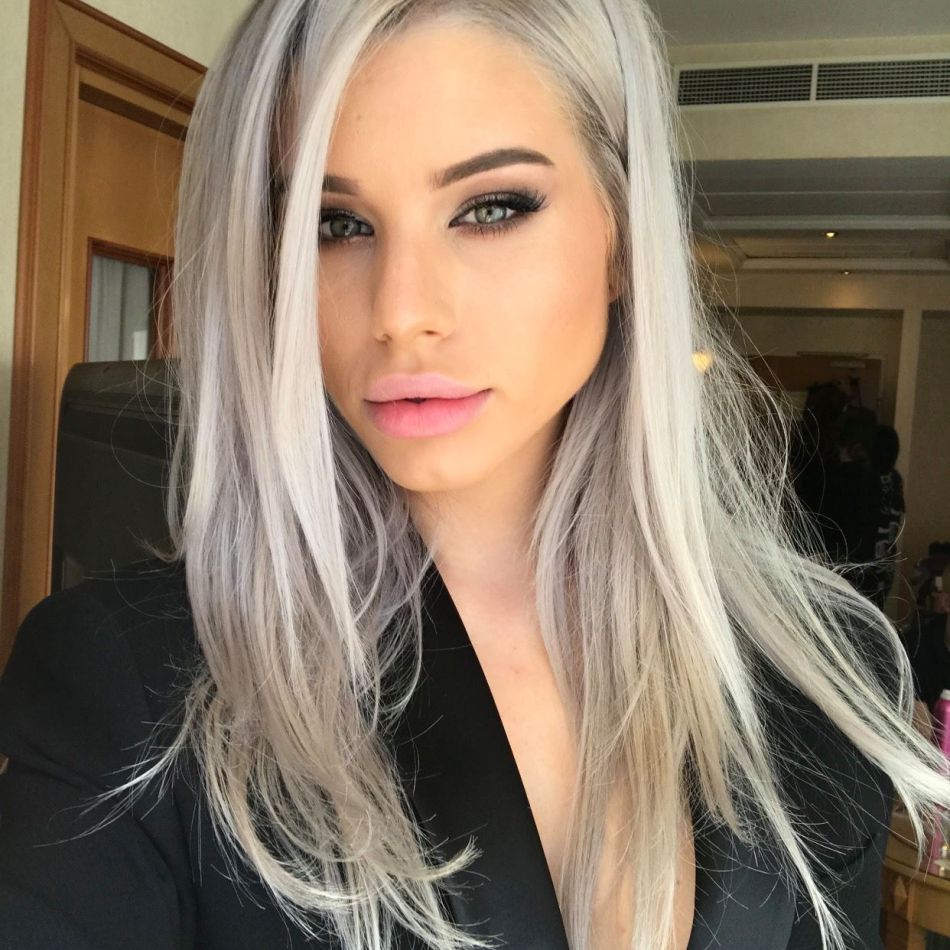 Carmen Grebenișan, în pericol! Decizia drastică pe care a luat-o după ce medicul i-a spus ca silicoanele sale sunt cancerigene