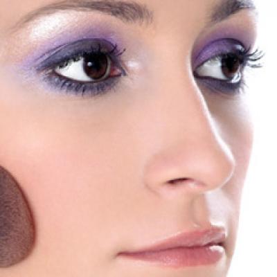 4 pasi pentru smokey eyes 