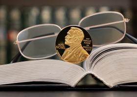 Scriitoarea canadiană Anne Carson a câștigat Premiul Nobel pentru Literatură 2026