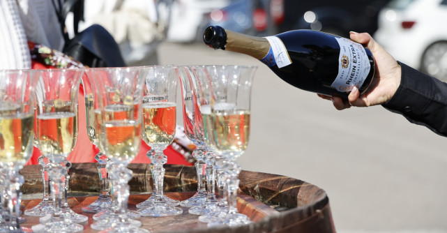 Alexandrion Group a sărbătorit 130 de ani de la înființarea Pivinițelor Rhein & CIE Azuga 1892