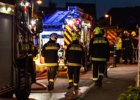 Incendiu puternic la un depozit din Sectorul 2 al Capitalei. Populația, avertizată prin Ro-Alert