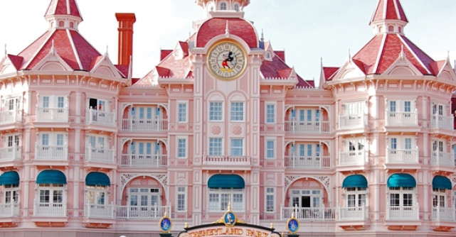 Salata Disney de la Eisberg