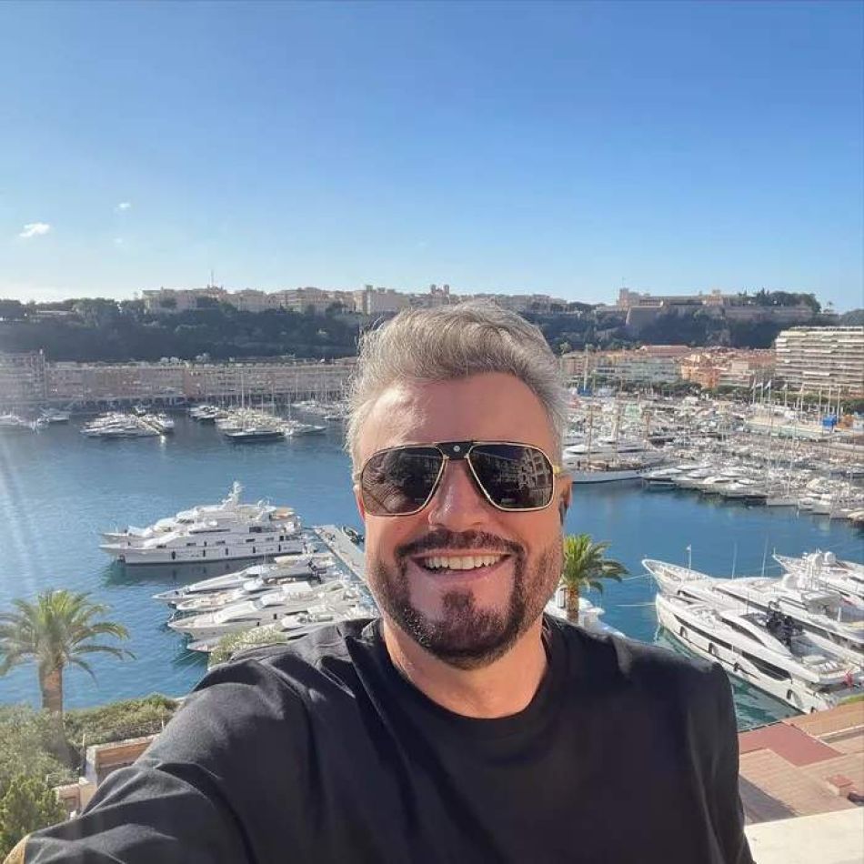 Cătălin Botezatu a fost pentru prima dată în Vama Veche! Ce impresie i-a lăsat stsțiunea de la malul mării?