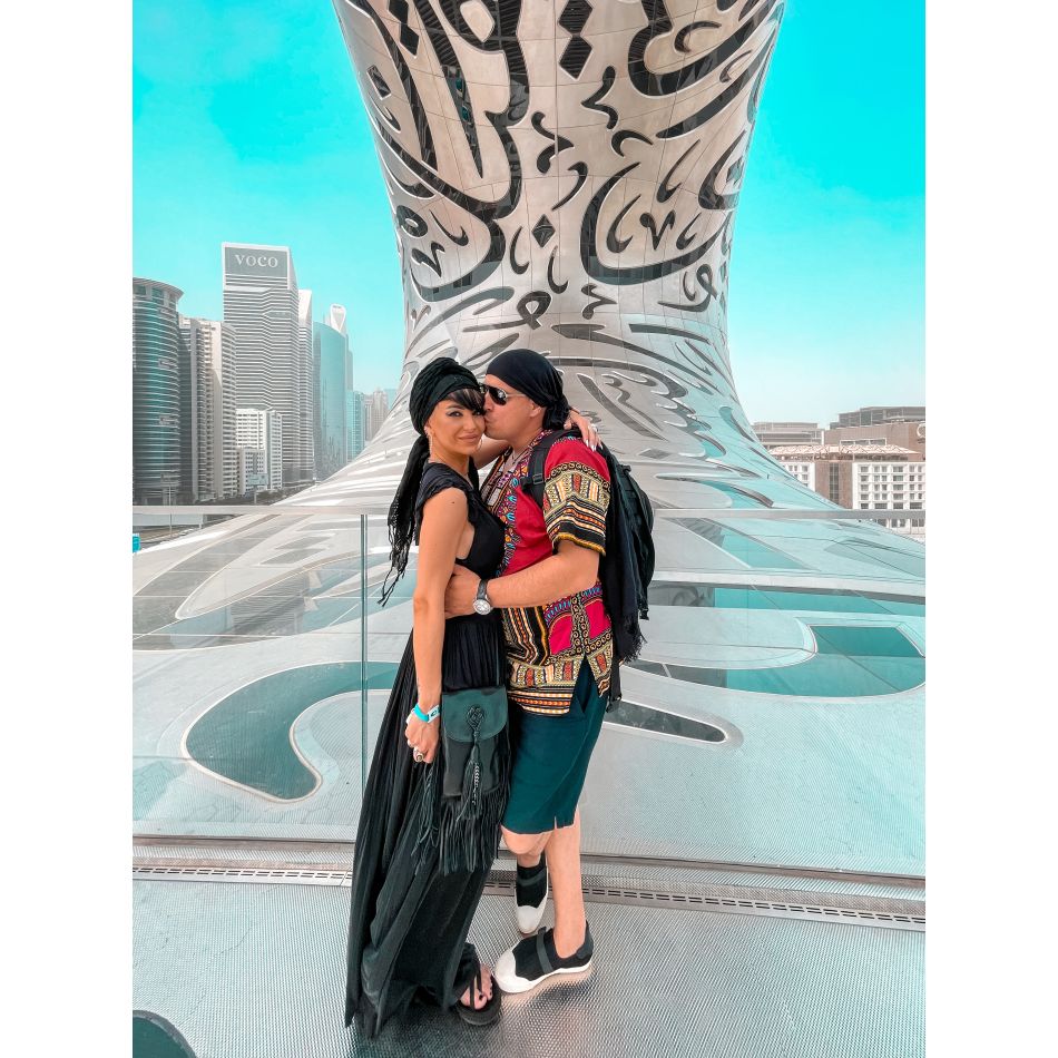 Giulia Anghelescu și Vlad Huidu, aniversarea a 10 ani de căsnicie în Dubai 