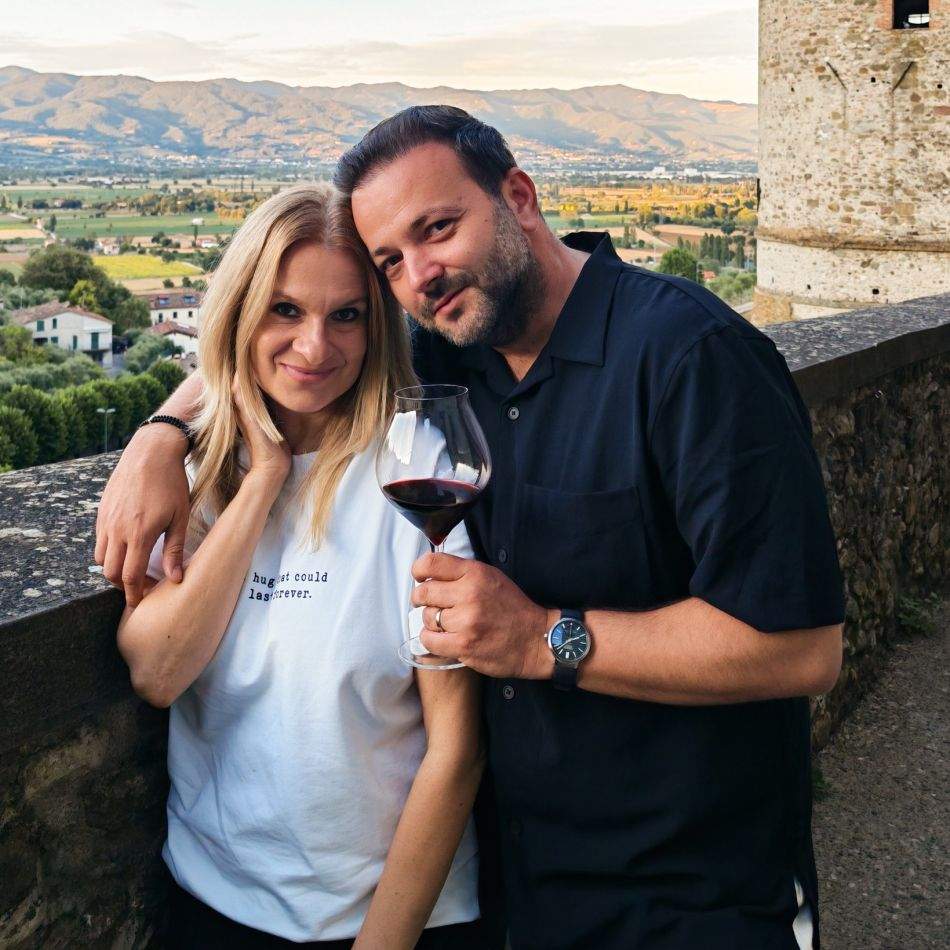 Momente de panică la Radio ZU. Mihai Morar, Daniel Buzdugan și Emma Ștefan, evacuați în direct după declanșarea alarmei