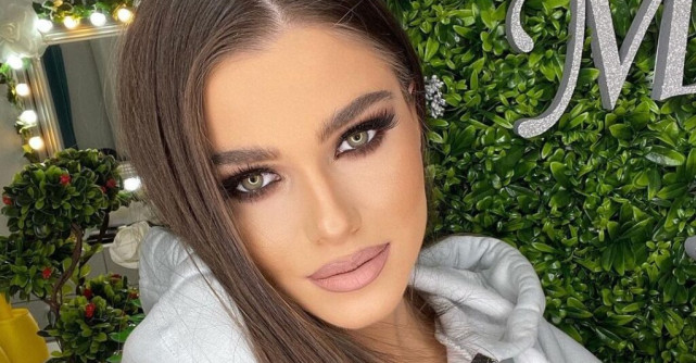 Theo Rose a răbufnit pe Instagram, după ce a fost criticată cu privire la relația ei amoroasă. Cum le-a răspuns artista?