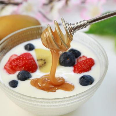 Beneficiile (dovedite științific ale) mierii de Manuka pentru sănătate.