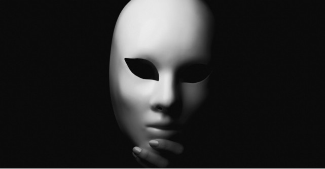 Parerea lui Radu: Cum ne alegem mastile pe care le folosim in viata?