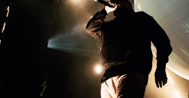 Coolio, artistul cunoscut pentru piesa Gangsta's Paradise s-a stins din viață la 59 de ani. A fost găsit inconștient, în baie