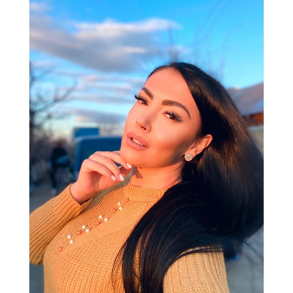 Andreea Mantea nu găsește tratament la problemele sale de sănătate. Vedeta nu știe încotro să se îndrepte