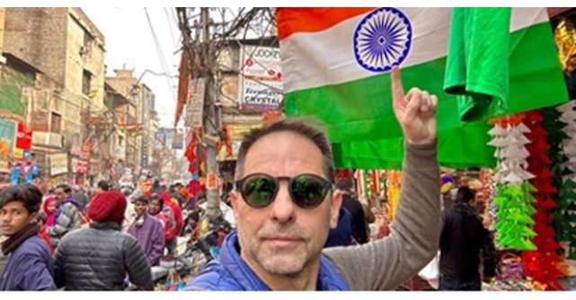 Dan Negru, peripeții în vacanța din India! Ce a pățit prezentatorul tv în prima zi a anului?