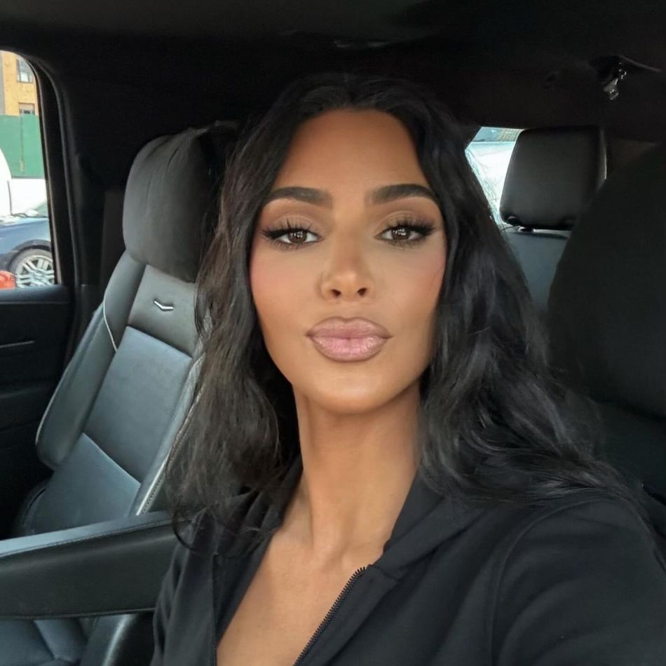 Kim Kardashian și Lewis Hamilton, surprinși împreună la Paris. Începutul unei povești de dragoste neașteptate