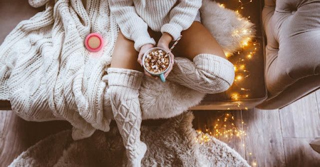 Primul dispozitiv facial supraalimentat de 2 minute din lume iti va tine de cald pe tot parcursul iernii