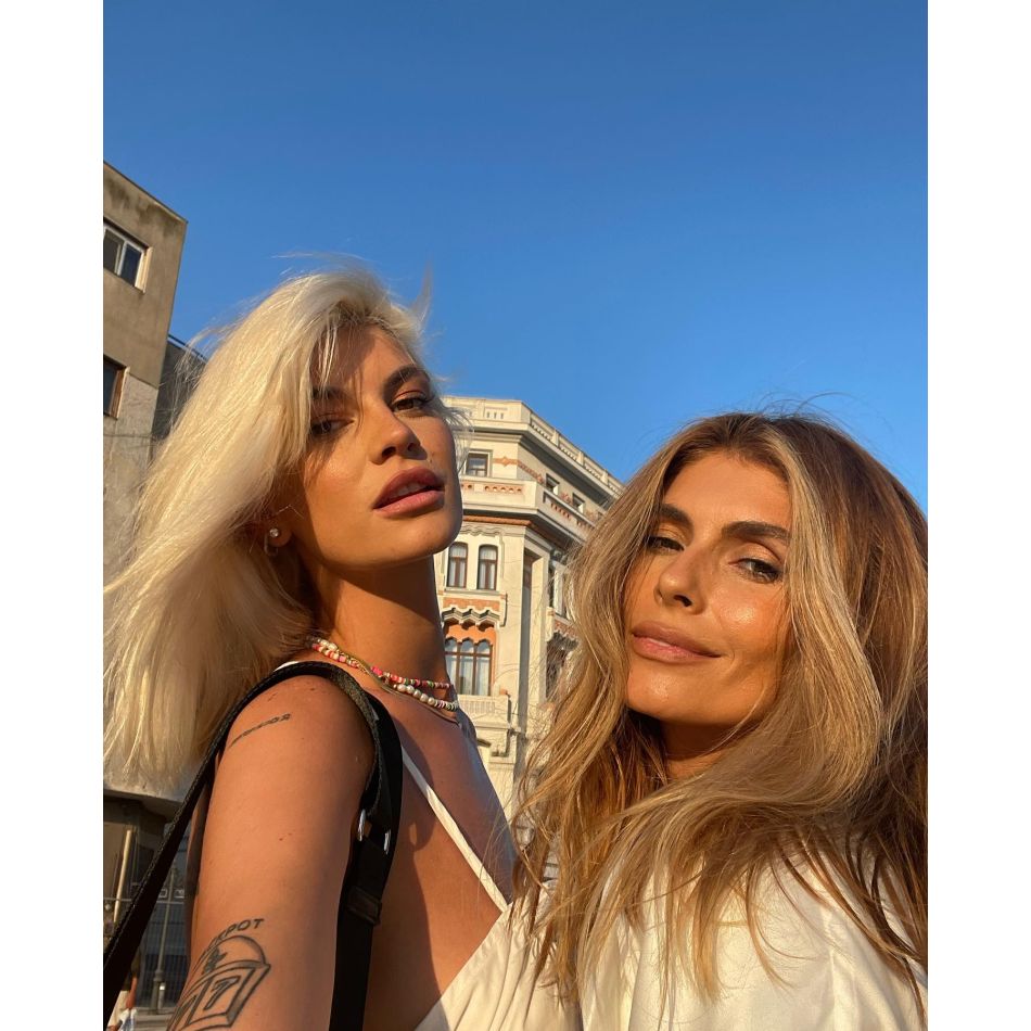 Cine este Laura Giurcanu de la America Express. Influencerița a câștigat cel de-a doilea sezon al emisiunii Next Top Model
