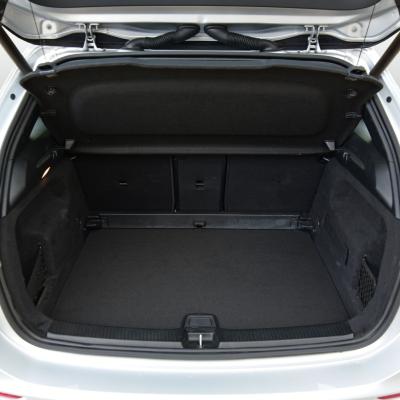 Cum să întreții corect tăvița de portbagaj: 5 recomandări 