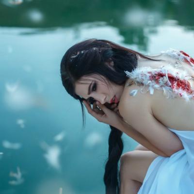 Nu lăsa pe nimeni să îți taie aripile. Ai încredere în tine și vei reuși tot ce iti propui!