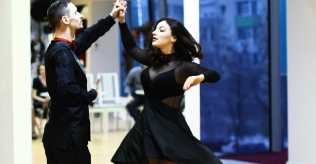 Beneficii ale dansului de care să te bucuri în acest sezon la Scoala de Dans Arthur Murray 