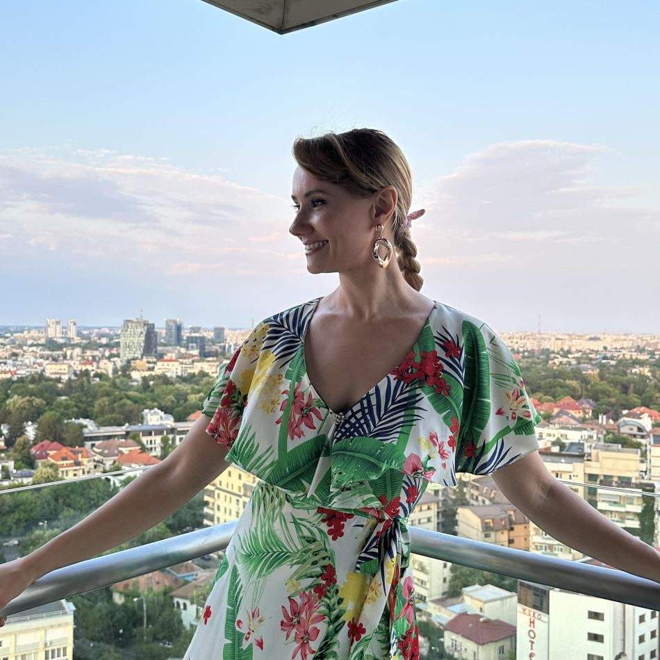 Motivul pentru care fiul Oanei Ioniță nu a vrut să locuiască cu ea: Am simțit uneori că sunt exclusă de Maxim...