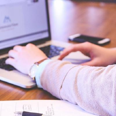 Cele mai mari greseli pe care le poti face intr-o sedinta pe Zoom in 2021