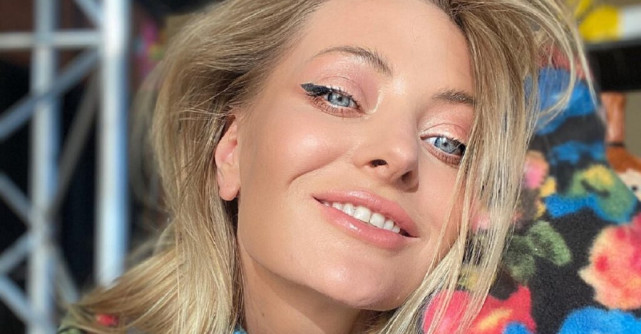 La mulți ani, Delia! Artista a împlinit astăzi 41 de ani. Modul inedit în care își aniversează ziua