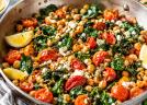 3 Preparate într-o singură tigaie, gata în maximum 20 de minute: puține vase, ingrediente simple și mult gust