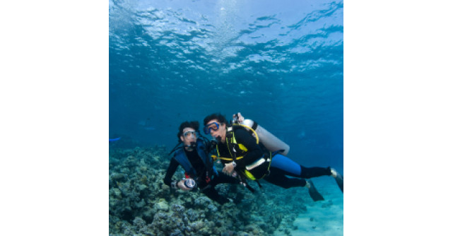 Paradisul scufundatorilor, la 2 ore de zbor