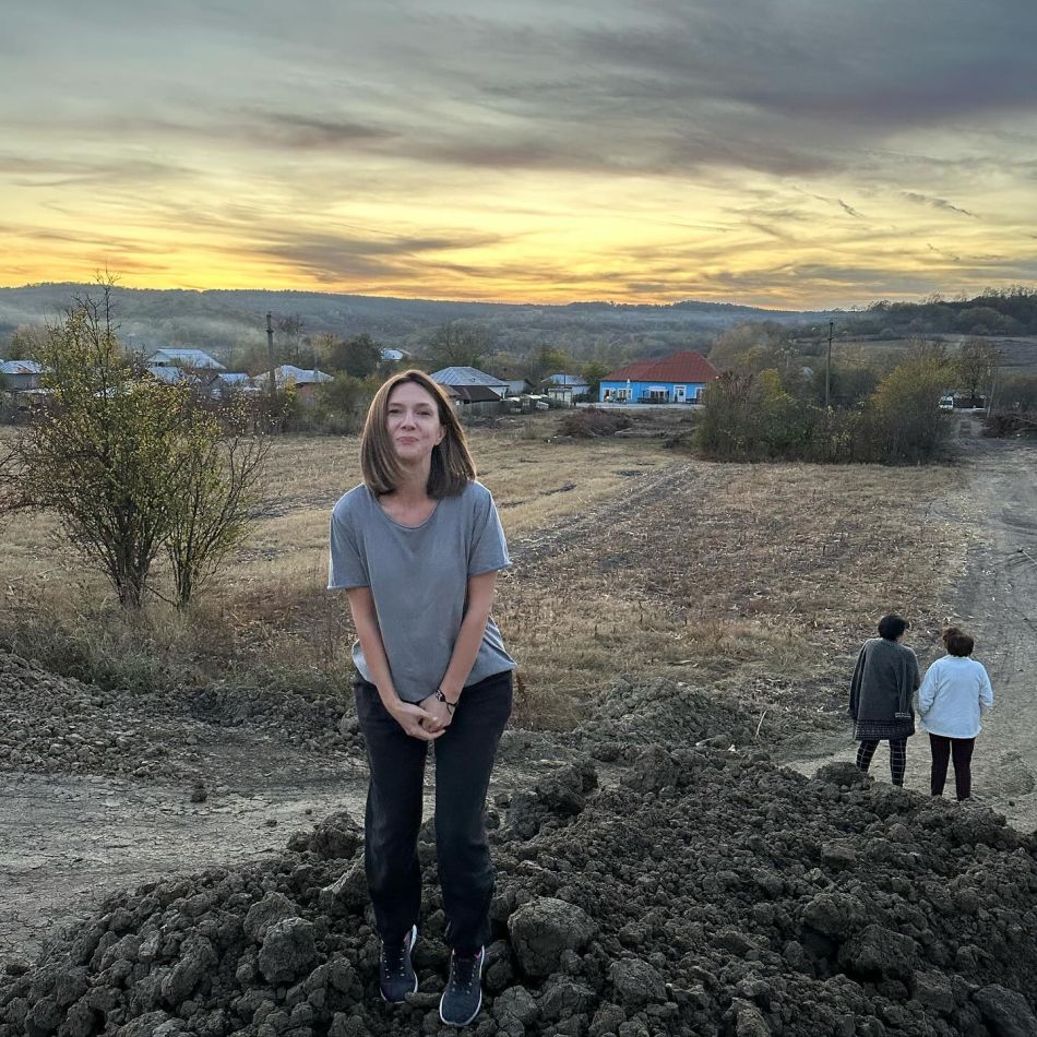 Motivul pentru care Adela Popescu a ales o școală privată pentru copiiii ei. Cât dă din buzunar actrița pe educația celor mici?